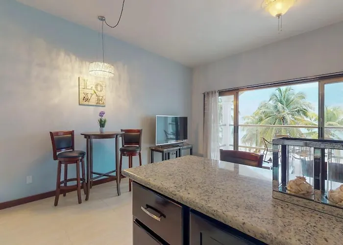 Сasa de vacaciones Oceanfront With Amazing Water Views Partial Ac Wifi & Pool *