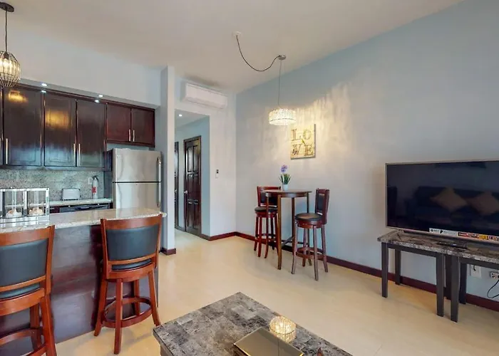 Сasa de vacaciones Oceanfront With Amazing Water Views Partial Ac Wifi & Pool *